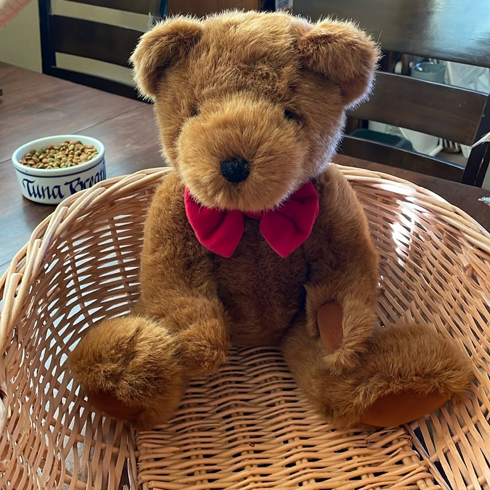 Beverly Hills Teddy Bear Co. (800) 996 Reddish Brown Articulate Head, Arms & Leg